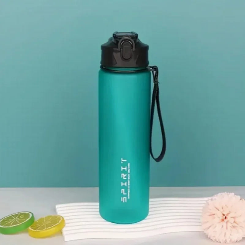 Botella Deportiva con Pajita y Tapa Abatible – Antifugas, Ideal para Deporte y Aventura